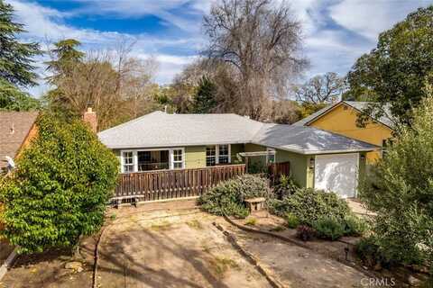3038 Oak Street, Paso Robles, CA 93446