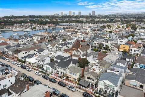 308 Coral Avenue, Newport Beach, CA 92662