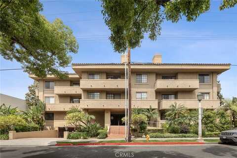 221 S Oak Knoll Avenue, Pasadena, CA 91101