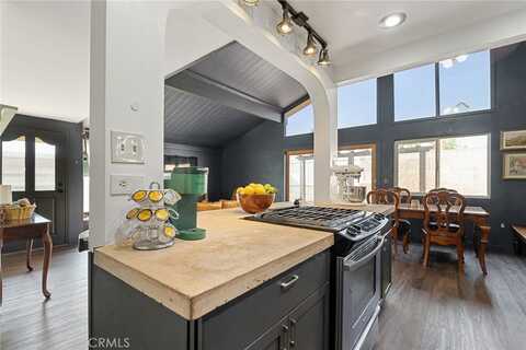 305 Spencer Avenue, Upland, CA 91786