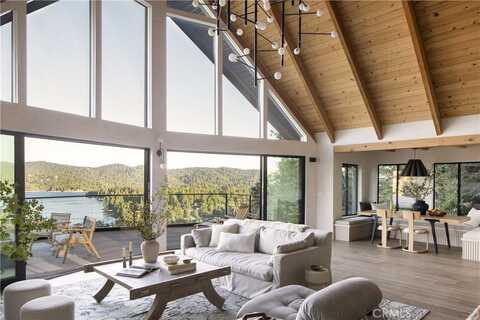 27452 Alpen Drive, Lake Arrowhead, CA 92352