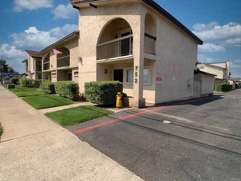 752 N Mollison Ave, El Cajon, CA 92021