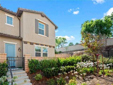 28645 Jardineras Drive, Valencia, CA 91354