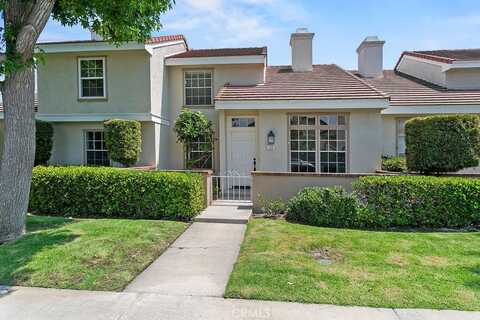 118 Oxford, Irvine, CA 92612