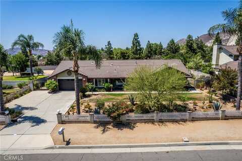 6880 27th Street, Jurupa Valley, CA 92509