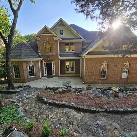 4015 High Mountain Road NE, Huntsville, AL 35811