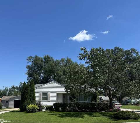 420 S Ferry Street, Ottumwa, IA 52501