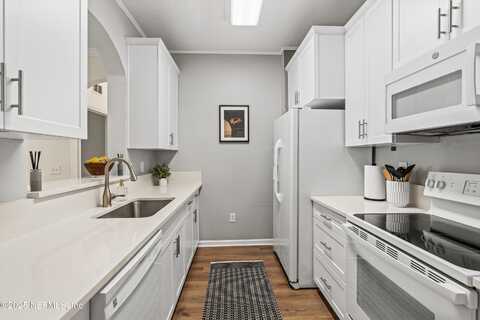 7801 POINT MEADOWS Drive unit: 6104, Jacksonville, FL 32256