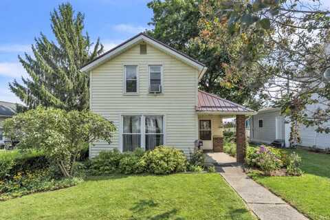 305 E High Street, Garrett, IN 46738