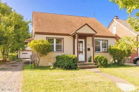 13505 Highlandview Avenue, Cleveland, OH 44135