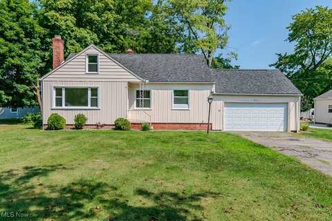 6015 Wilson Mills Road, Highland Heights, OH 44143