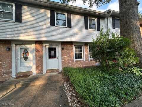 134 S Main Street unit: B11, Munroe Falls, OH 44262