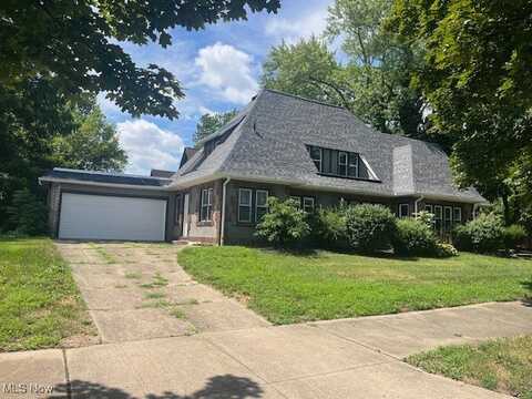 1120 Delia Avenue, Akron, OH 44320