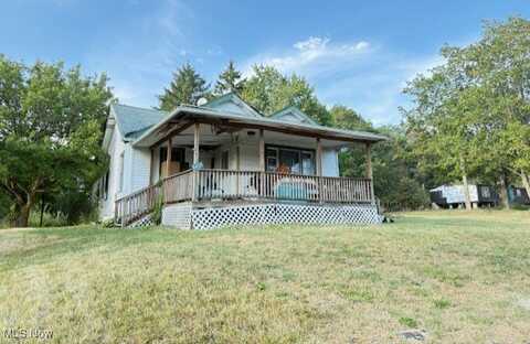 8415 CR-22A, Bloomingdale, OH 43910