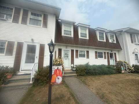 3 Veazie Villas, Veazie, ME 04401