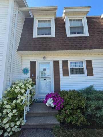 3 Veazie Villas, Veazie, ME 04401