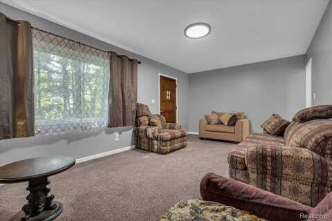 16075 Crest Drive, ArgentineTownship_Genesee, MI 48451
