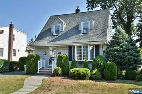 311 Harrison Avenue, Hasbrouck Heights, NJ 07604