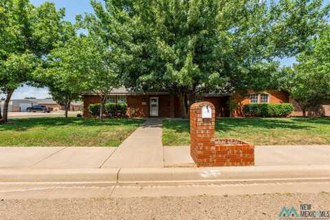 2400 Northglen Drive, Clovis, NM 88101
