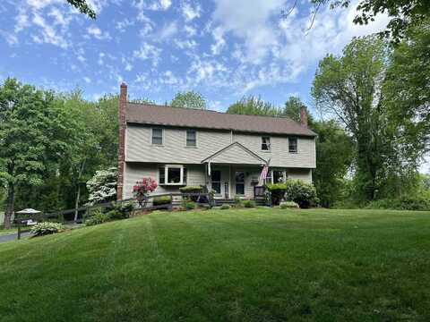 72 Brookdale Road, Salem, NH 03079