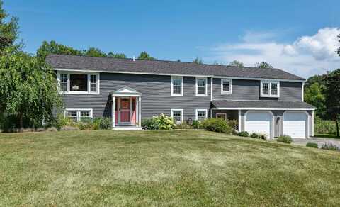 27 High Street, Stratham, NH 03885