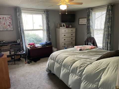 268 Walnut Street, Manchester, NH 03104