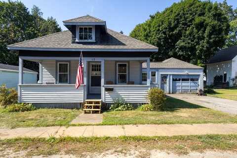 17 Logan Street, Rochester, NH 03867