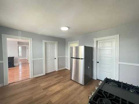 231 Laurel Street, Manchester, NH 03103