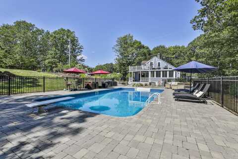 59 Blaze Hill Road, Hopkinton, NH 03229