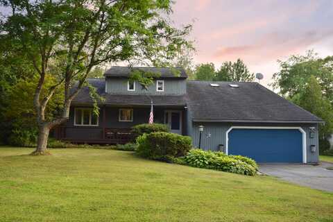 3 Bobolink Circle, Essex, VT 05452
