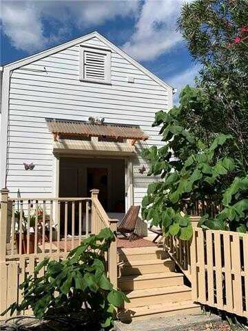 1725 FRANKLIN Street, New Orleans, LA 70117