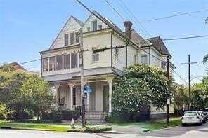 2301 MAGAZINE Street, New Orleans, LA 70130