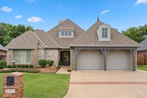 2906 Versailles Place, Bartlesville, OK 74006
