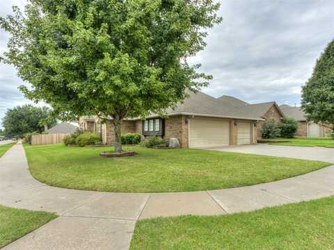 1121 Bryan Drive, Moore, OK 73160
