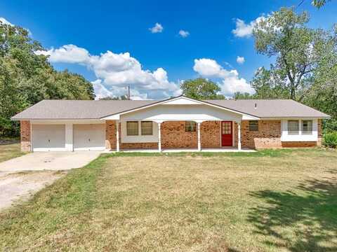 8 Rose Lane, Shawnee, OK 74801
