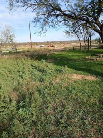 816 E 3RD Street, Coleman, TX 76834
