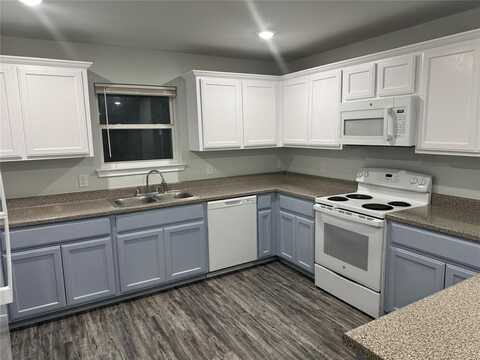 800 Sycamore Street, Commerce, TX 75428