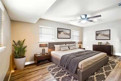 6725 Plantation Road, Forest Hill, TX 76140