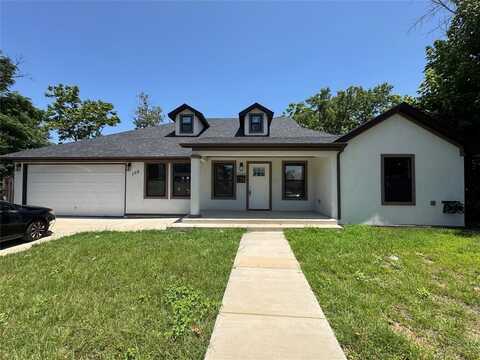 108 Priddy Lane, Fort Worth, TX 76114