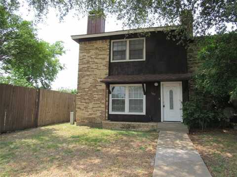 749 Alice Lane, Lewisville, TX 75067