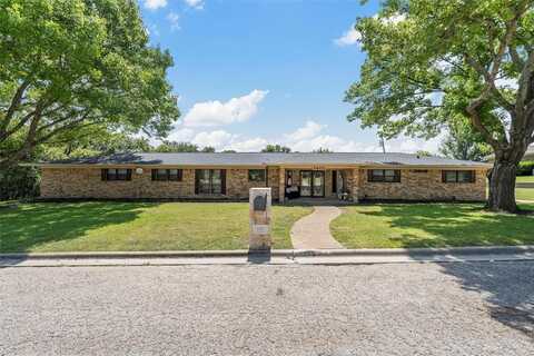 2402 White Street, Clifton, TX 76634