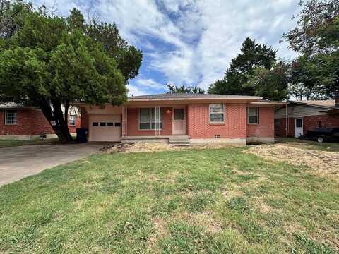 1017 Sierra Drive, Denton, TX 76209