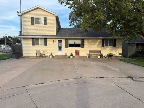 703 S. Eastman Ave., North Platte, NE 69101