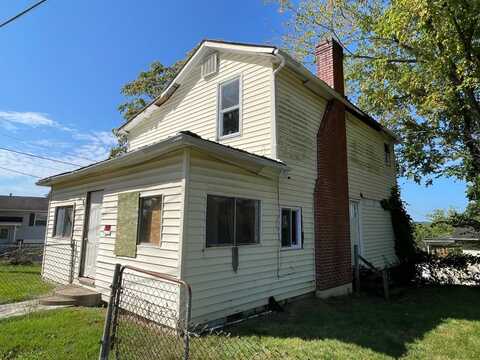 1501 Woodland Drive, Charleston, WV 25302