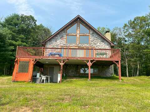 125 Woods Rd, Barryville, NY 12719