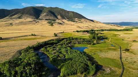 84 Bow Fiddle Ranch Rd, Laramie, WY 82070