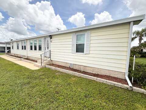62 Charlotte Cir S, Lakeland, FL 33803