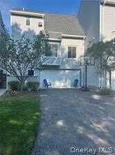 35-34 Gibbs Road, Coram, NY 11727