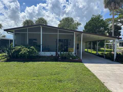 400 Prince Charles Ct, Port Orange, FL 32129