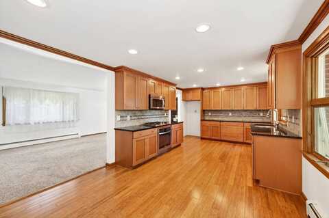 22 Hillcrest Dr., Holland, NY 14080